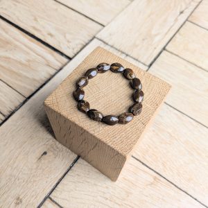 Bracelet DELPHINE marron foncé 10€