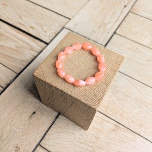 Bracelet DELPHINE saumon 10€