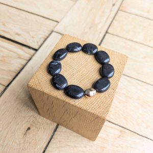 Bracelet DANIELLE noir 12€