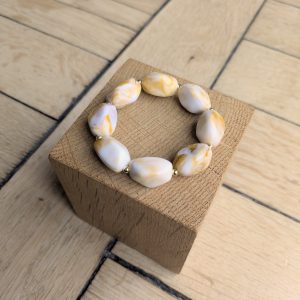 Bracelet ESMEE beige 14€